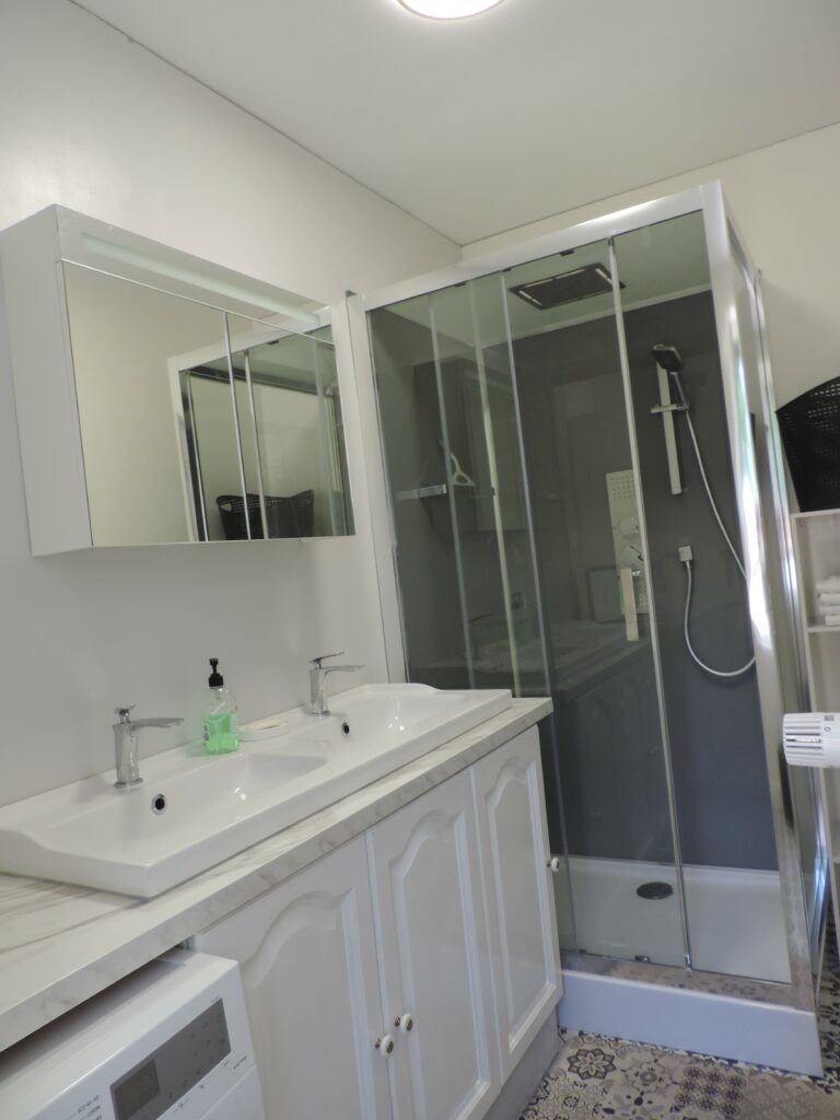 salle de bain rez de chaussée